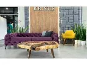 Kristie, photo 4